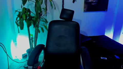 Snapshot of damian_torner chatting on 09-12-25, 07:41 Damian torner online show from 09-12-25, 07:41