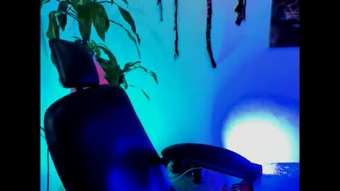 Snapshot of damian_torner chatting on 09-15-25, 03:17 Damian torner online show from 09-15-25, 03:17