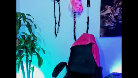 Snapshot of damian_torner chatting on 09-18-25, 08:27 Damian torner online show from 09-18-25, 08:27