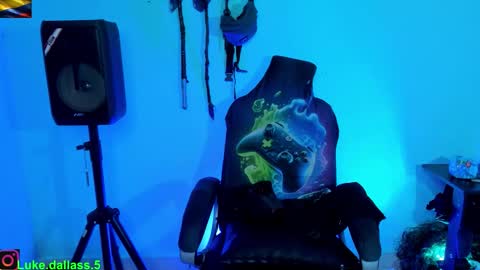 Snapshot of damian_torner chatting on 12-04-25, 08:01 Damian torner online show from 12-04-25, 08:01