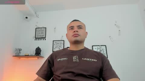 Snapshot of damianblazee chatting on 05-29-26, 12:36 damianblazee online show from 05-29-26, 12:36