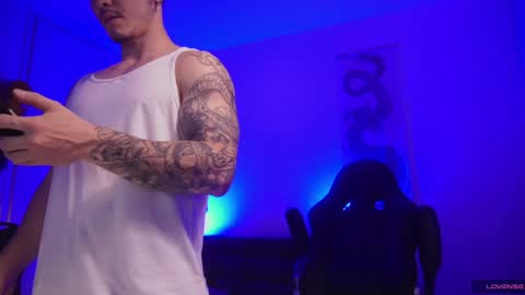 insta damn8   --------  online show from 12-04-24, 01:03