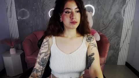 Snapshot of damiaoshun_ch chatting on 05-22-26, 03:28 Damia online show from 05-22-26, 03:28