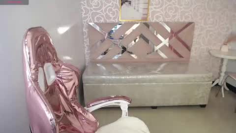 Snapshot of damiaoshun_ch chatting on 06-04-26, 04:46 Damia online show from 06-04-26, 04:46