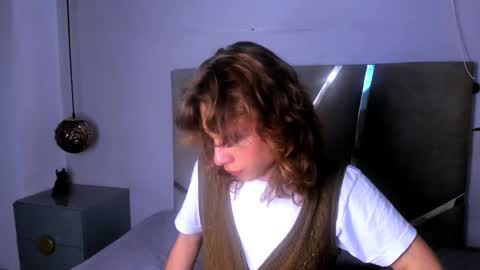 Snapshot of damiennoir chatting on 11-27-25, 07:49 damiennoir online show from 11-27-25, 07:49