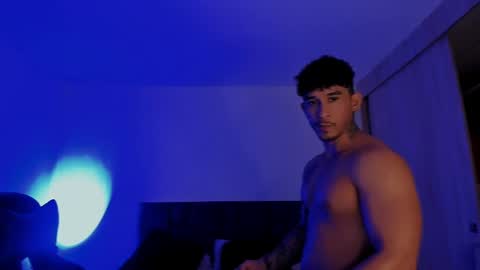 Snapshot of dammianmilleroficial chatting on 10-01-25, 04:51 INSTAGRAM DAMMIANMILLEROFICIAL online show from 10-01-25, 04:51