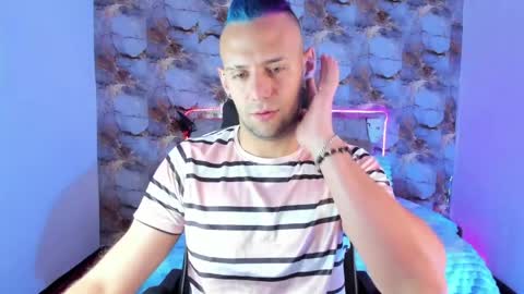 Snapshot of damon_baker0 chatting on 04-24-26, 03:36 Damon bakert online show from 04-24-26, 03:36