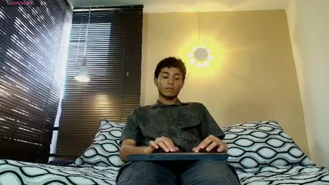 Damon  Salvatore online show from 04-07-26, 06:52