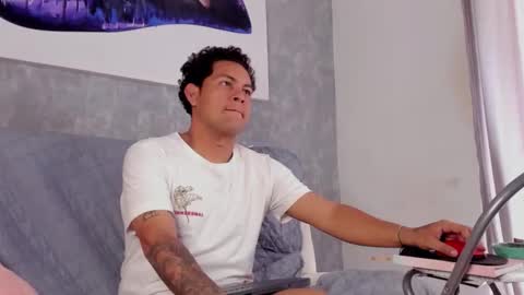 DAMON  online show from 06-04-26, 06:14