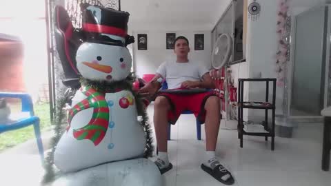 damyan_2003 online show from 01-05-25, 03:13