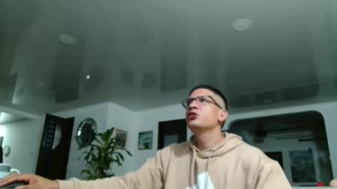 damyan_2003 online show from 03-08-26, 11:30