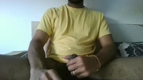 Snapshot of dan_19982 chatting on 03-04-26, 02:45 dan_19982 online show from 03-04-26, 02:45