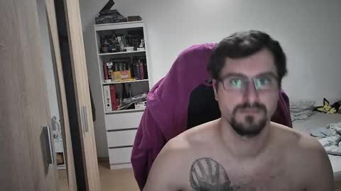 King Dan online show from 02-15-25, 07:17