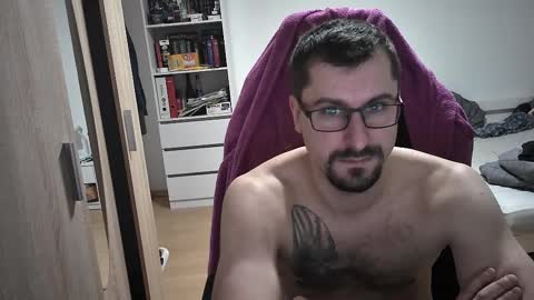 King Dan online show from 02-20-25, 07:08