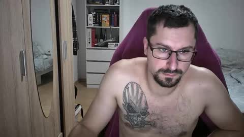 King Dan online show from 10-24-25, 06:48