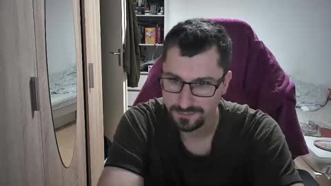 King Dan online show from 10-28-25, 07:38