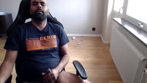 dan_the_man43 online show from 04-25-26, 07:22