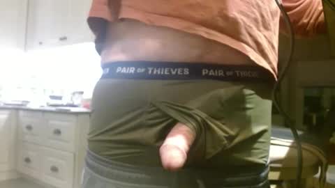 Snapshot of dan_va chatting on 02-11-25, 12:28 Dan online show from 02-11-25, 12:28