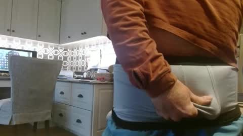 Snapshot of dan_va chatting on 02-12-25, 08:40 Dan online show from 02-12-25, 08:40