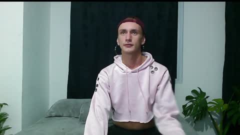 Snapshot of dan_yagami chatting on 12-02-24, 01:14 Dan and Noah online show from 12-02-24, 01:14