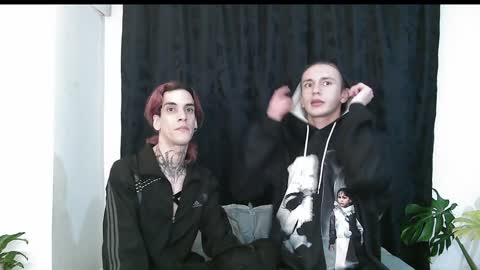 Snapshot of dan_yagami chatting on 12-06-24, 12:56 Dan and Noah online show from 12-06-24, 12:56