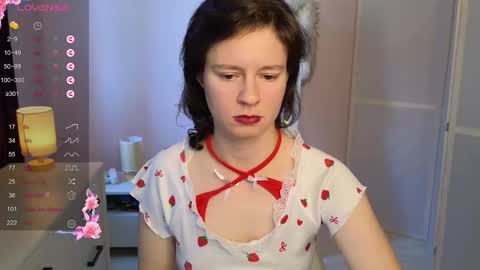 Snapshot of dana_magical chatting on 09-25-25, 01:26  DANA online show from 09-25-25, 01:26