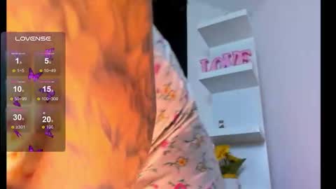 Dannita online show from 12-18-25, 07:03