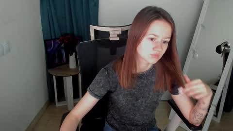 Snapshot of dana_orchid_ chatting on 09-08-25, 06:18 Dana online show from 09-08-25, 06:18