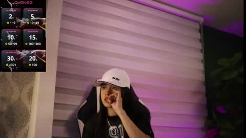 Snapshot of danaa_rouse chatting on 11-13-25, 01:48 danaa_rouse online show from 11-13-25, 01:48