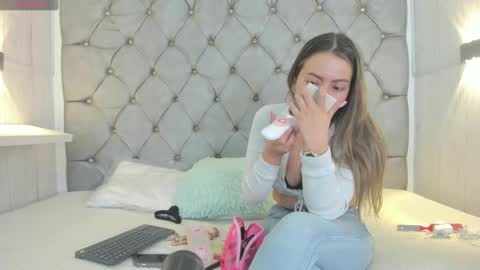    online show from 01-18-25, 07:48