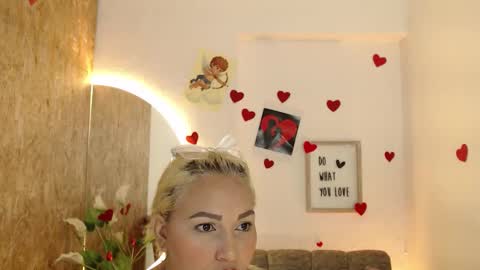 danalaleska online show from 11-28-25, 05:32