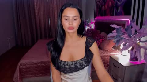 DanaMiers online show from 11-22-25, 07:07