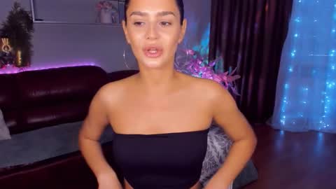 DanaMiers online show from 04-09-26, 04:56