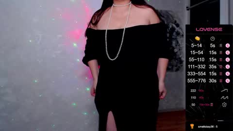 Snapshot of dandelionynyyy chatting on 11-20-25, 05:29 Edel online show from 11-20-25, 05:29