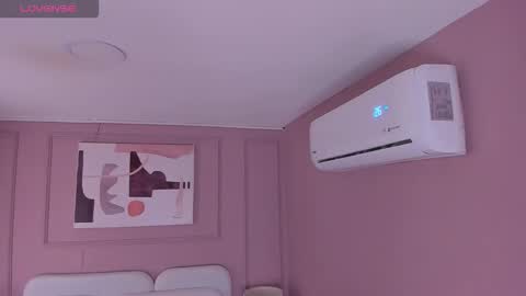 Snapshot of danee_19 chatting on 01-08-26, 10:39 Daniela online show from 01-08-26, 10:39