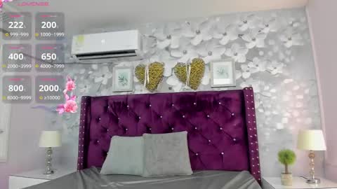 Snapshot of danee_19 chatting on 02-27-26, 11:10 Daniela online show from 02-27-26, 11:10