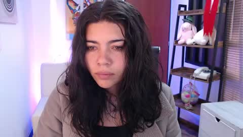 Veronica online show from 07-15-26, 11:48