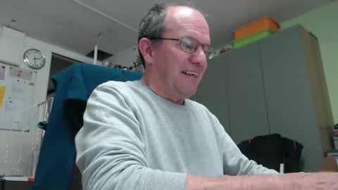 Snapshot of dani_alpina chatting on 05-11-26, 12:22 dani_alpina online show from 05-11-26, 12:22