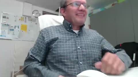 Snapshot of dani_alpina chatting on 05-19-26, 11:05 dani_alpina online show from 05-19-26, 11:05