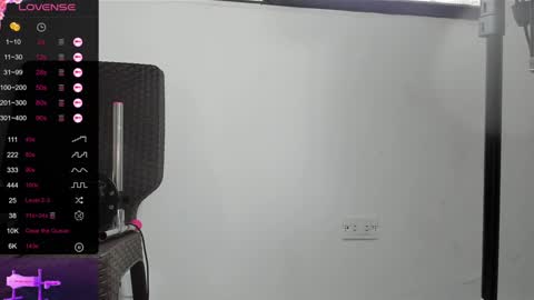 Snapshot of dani_ary chatting on 12-30-24, 09:40 DANI online show from 12-30-24, 09:40