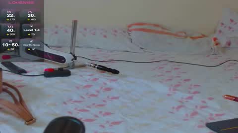 Snapshot of dani_ary chatting on 11-10-25, 07:29 DANI online show from 11-10-25, 07:29