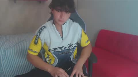 dani_cumboy online show from 12-31-24, 08:23