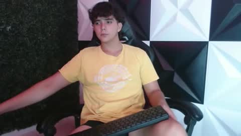 dani_cumboy online show from 02-06-25, 06:08