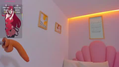 Snapshot of dani_garciaa chatting on 07-19-26, 11:58 Daniela G online show from 07-19-26, 11:58