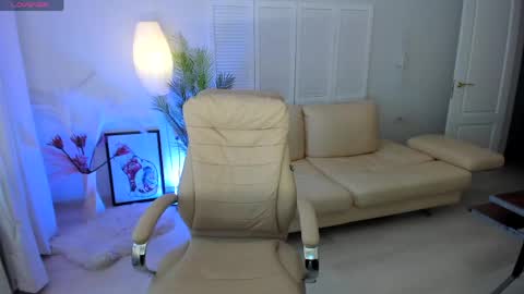 Snapshot of dani_kittys chatting on 06-05-26, 07:25 dani_kittys online show from 06-05-26, 07:25