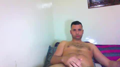 Snapshot of dani_lop1 chatting on 05-24-26, 02:05 dani_lop1 online show from 05-24-26, 02:05