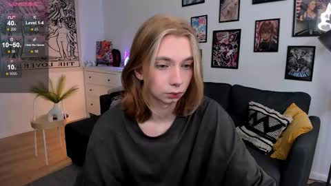 Snapshot of dani_mur chatting on 01-07-26, 08:11 Daniel online show from 01-07-26, 08:11