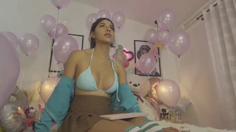   online show from 10-31-25, 03:57