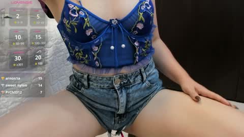 JANE  online show from 12-19-24, 10:42