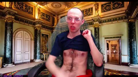 Snapshot of daniel9121 chatting on 03-10-25, 09:10 Daniel9121 online show from 03-10-25, 09:10